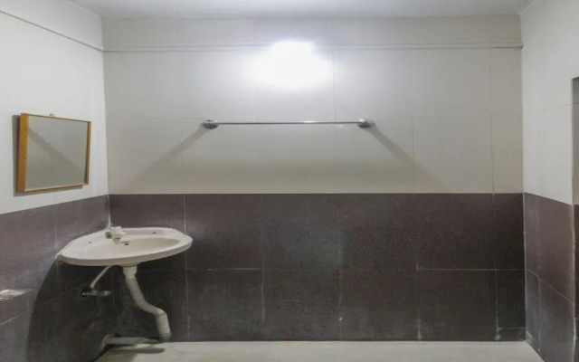 Hotel Welcome by OYO Rooms