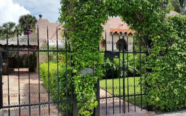 Villa Fiore and the Garden House