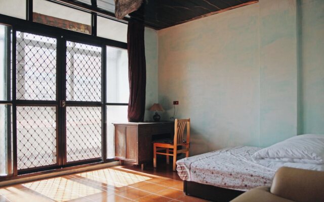 【Lis Hostel】微光百合人文旅居
