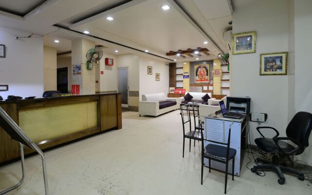 Hotel Sai Dham International