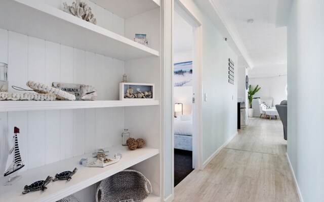 Acapulo 2 Bed Ocean View Surfers Paradise