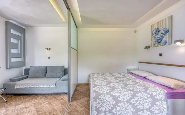 Pool Studio Debeli Rtic 2