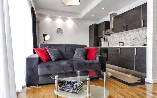 The Queen Luxury Apartments - Villa Fiorita