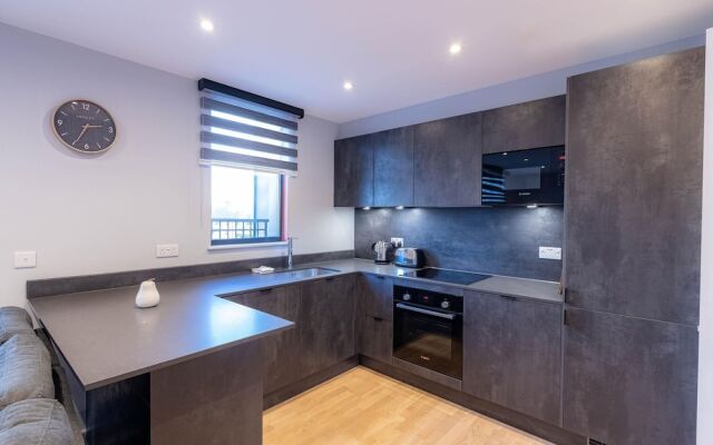 Victoria Park Vista One-bedroom by Sojo Stay