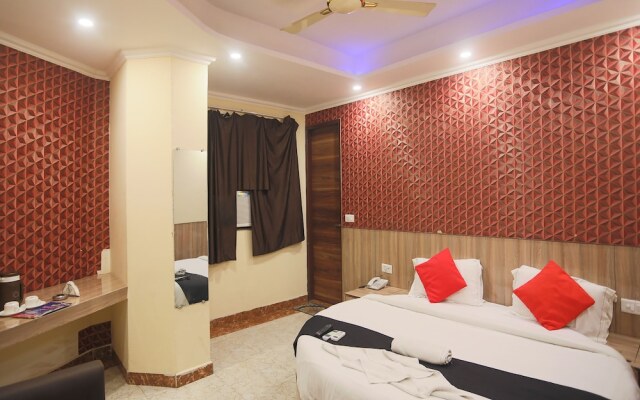 Hotel Deluxe Stay Inn