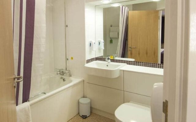 Premier inn Balsall Common [Near Nec]