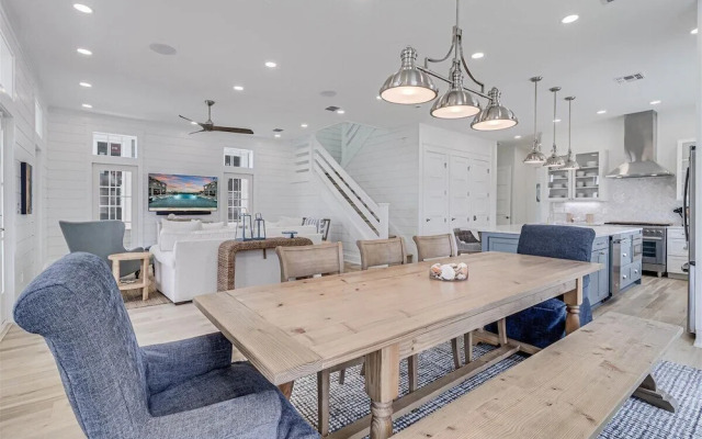 Southern Sandcastle 129 STA