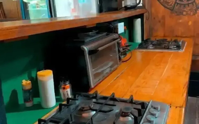 Kin Hostal and Camping