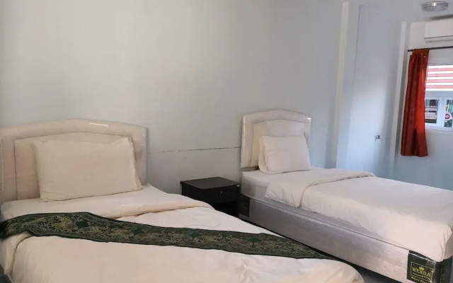 Rungrod Grand Hotel