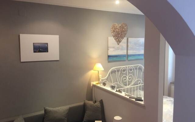 Al Canton Apartments