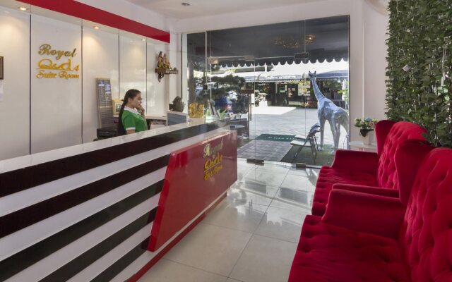Royal Q&D Suites Hotel