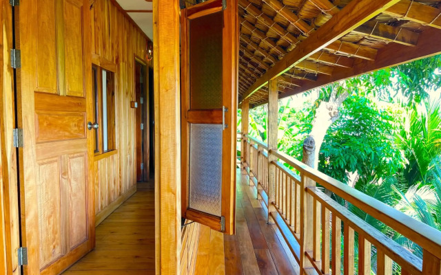 Phi Phi Phu Chalet Resort