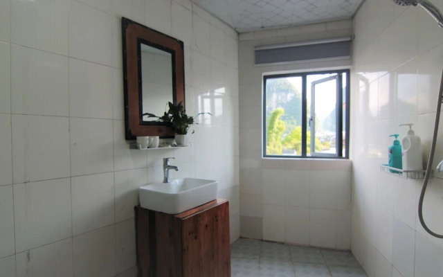 Highpark Riverview Inn