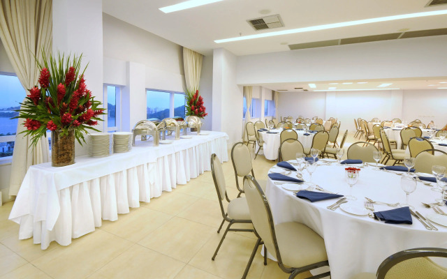 Golden Tulip Porto Vitória