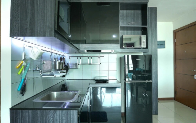 2Br Seaview Condominium Green Bay Pluit Apartment