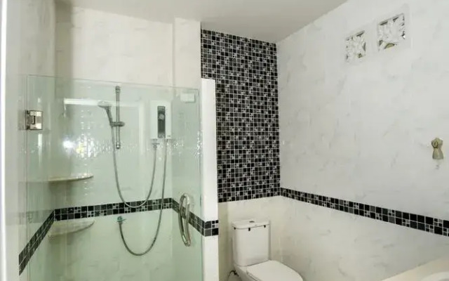 Klong Muang Beach Apartment