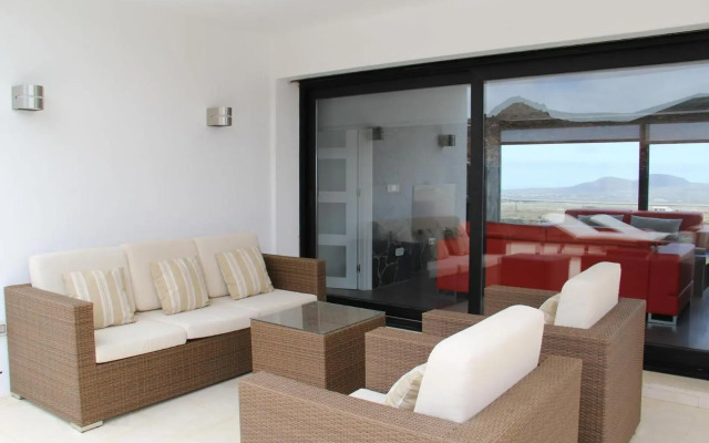 Sand Volcano Villa 1