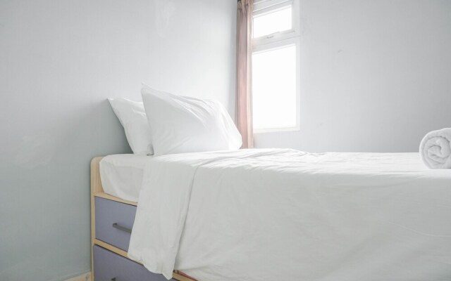 Nice And Cozy Living 2Br At Green Pramuka City Apartment