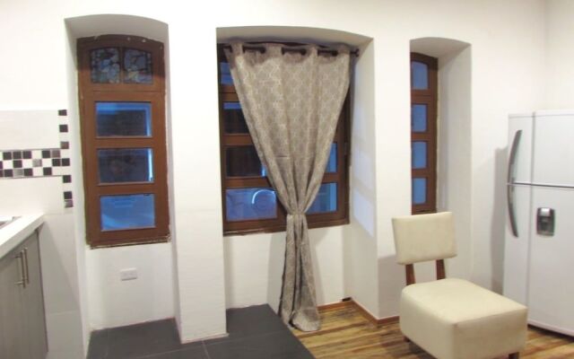 San Blas House & Suites