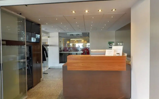 Hotel Moya