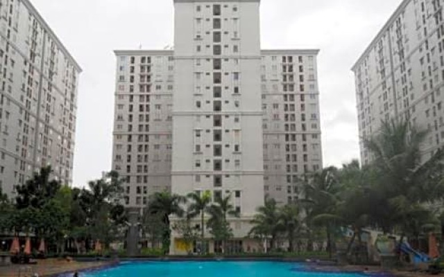 Apartment Kalibata City by Ari