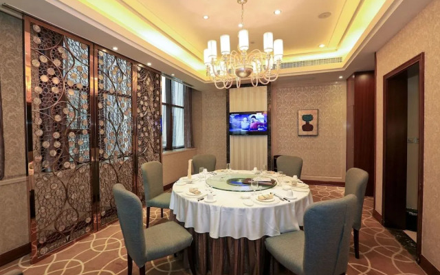 Taoyuan Jiari Jiudian