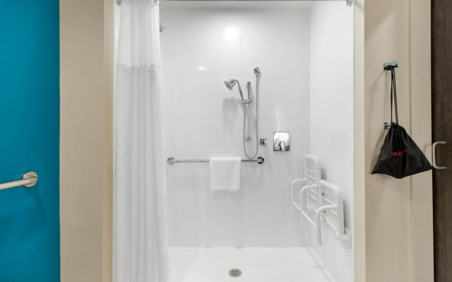 Cambria Hotel Mount Pleasant – Charleston