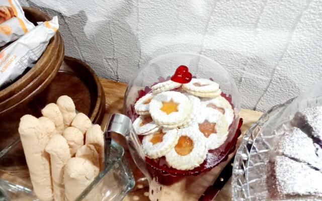 B&B Santu Giuvanni "Un Tuffo Nel Passato Fonnese"