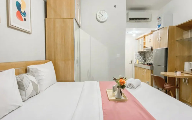 Well Designed Studio Springlake Summarecon Bekasi Apartment