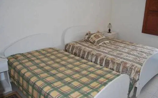 Neiva Guest House