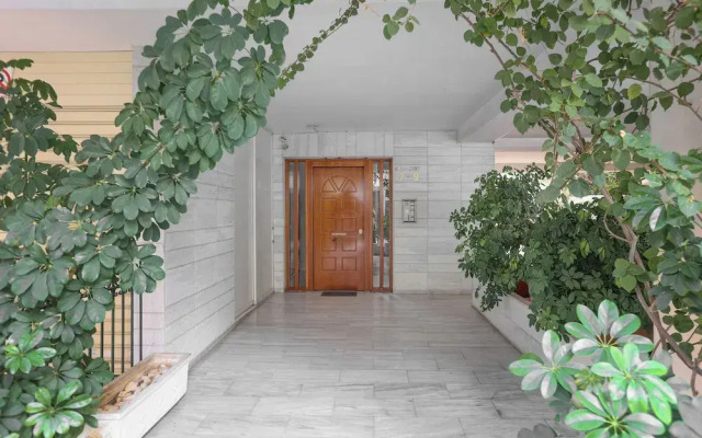 Luminous Penthouse big veranda by GHH