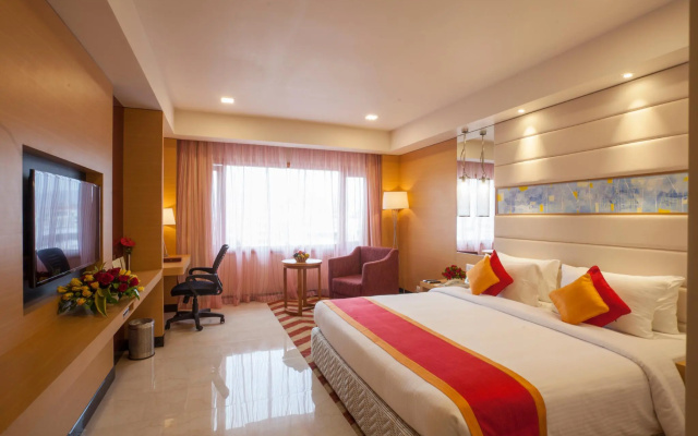 Dolphin Hotel