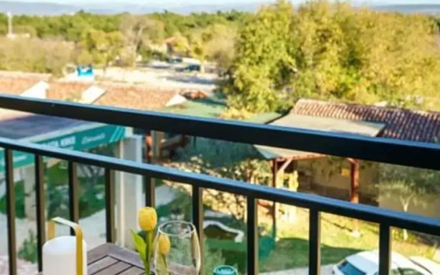 Delightful Park View Room With Breakfast Included