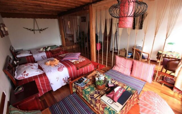 Adu's Room Inn- Shuhe