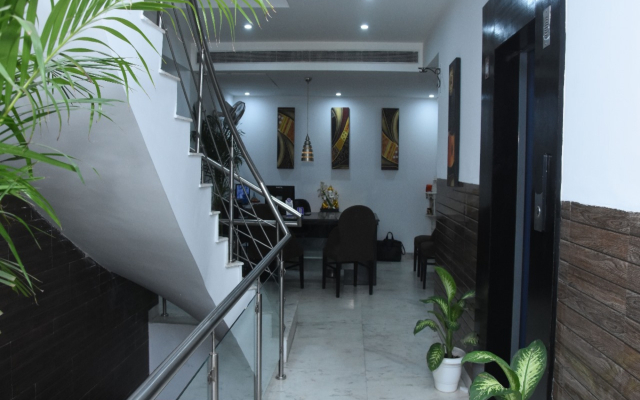 Capital O 605 Hotel Camria