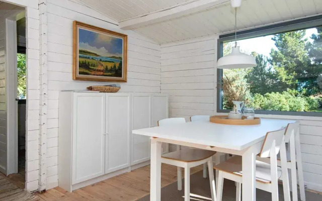 4 Person Holiday Home in Ebeltoft-by Traum