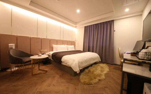 Den Basta Hotel