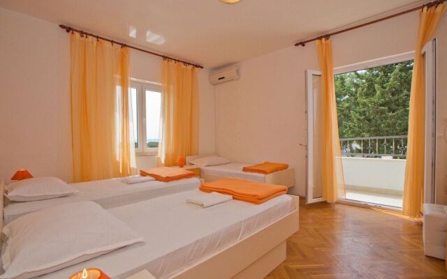 Youth Hostel Villa Marija