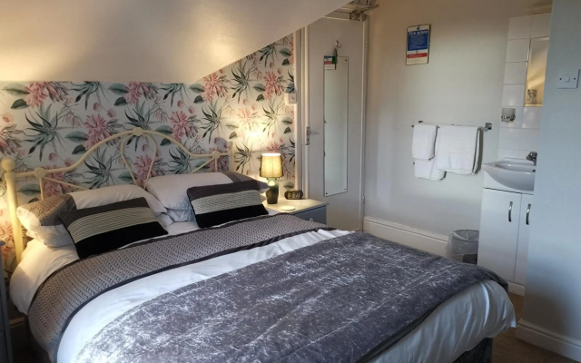 Brooklands Guest House