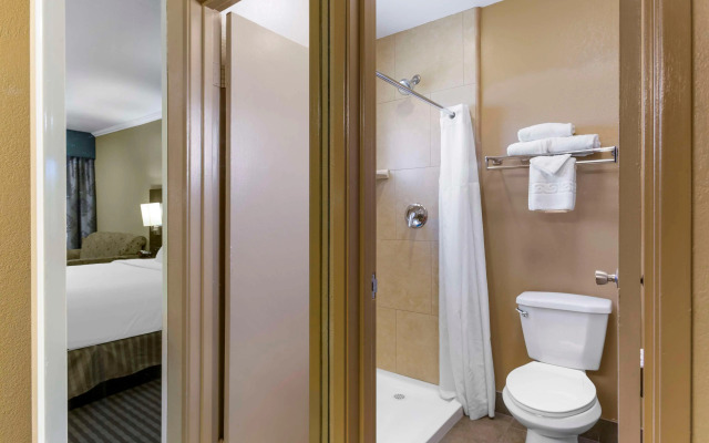 Best Western Royal Sun Inn & Suites