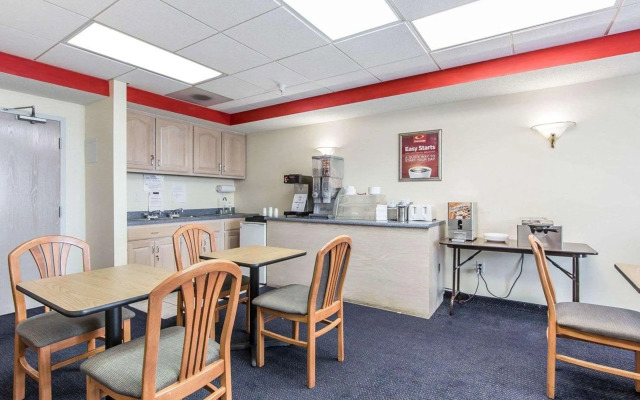 Econo Lodge Morristown
