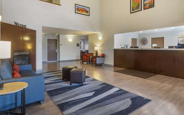 Comfort Inn & Suites Beaver - Interstate 15 North