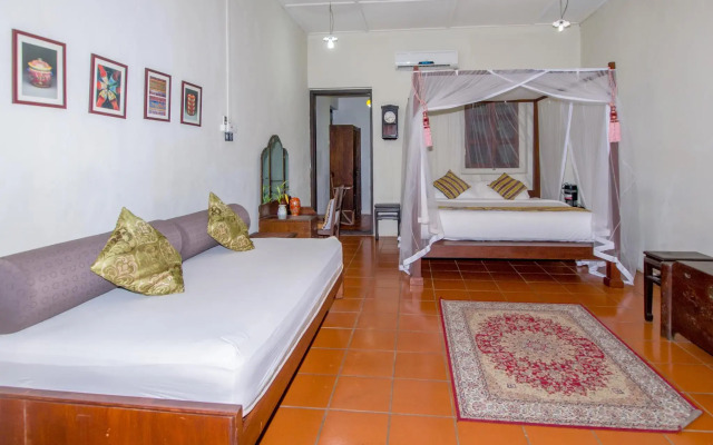Noordin Street House