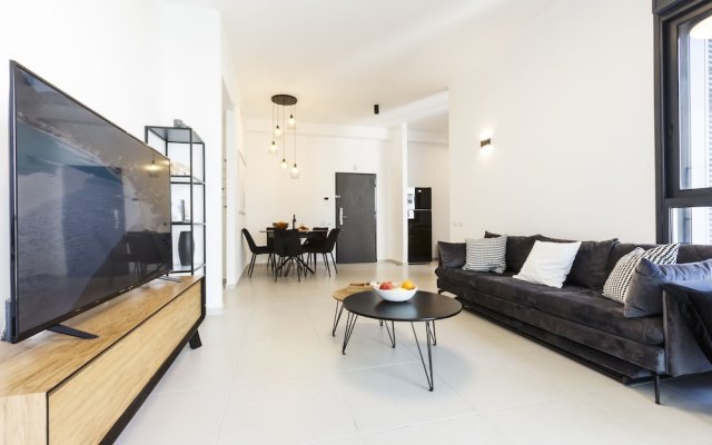 AirTLV - Luxury Apartment With Sea View