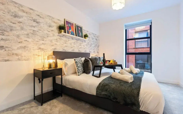 Camden Drive City Apartment
