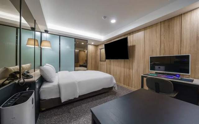 Seongnam Hotel wol