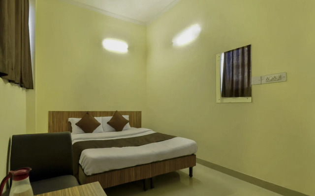 OYO 8424 Hotel Sunflower