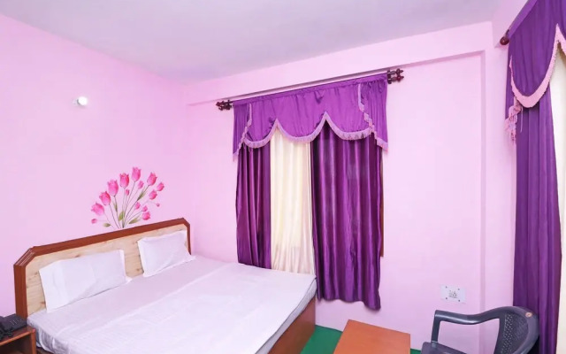 OYO 14238 Home Valley View Studios Hadimba Road