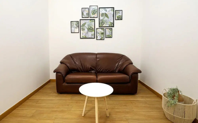B87 - Windmill 2 Bed Apartment in Odiaxere