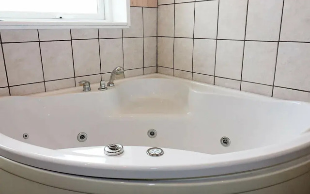 Cozy Holiday Home in Hadsund With Private Whirlpool